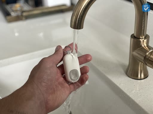 Lifeline Pendant is Waterproof Lifeline pendant is waterproof.