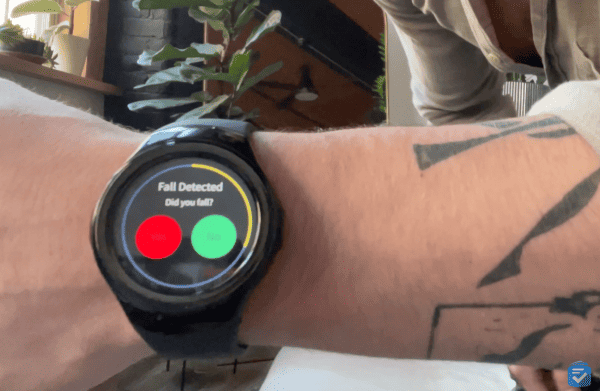 SOS Smartwatch Detects Falls