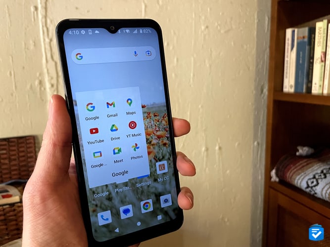 The Iris Connect's home screen is highly customizable, allowing you to add shortcuts to any apps.